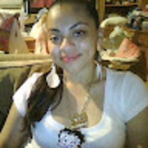 Meet your Posher, Claudia